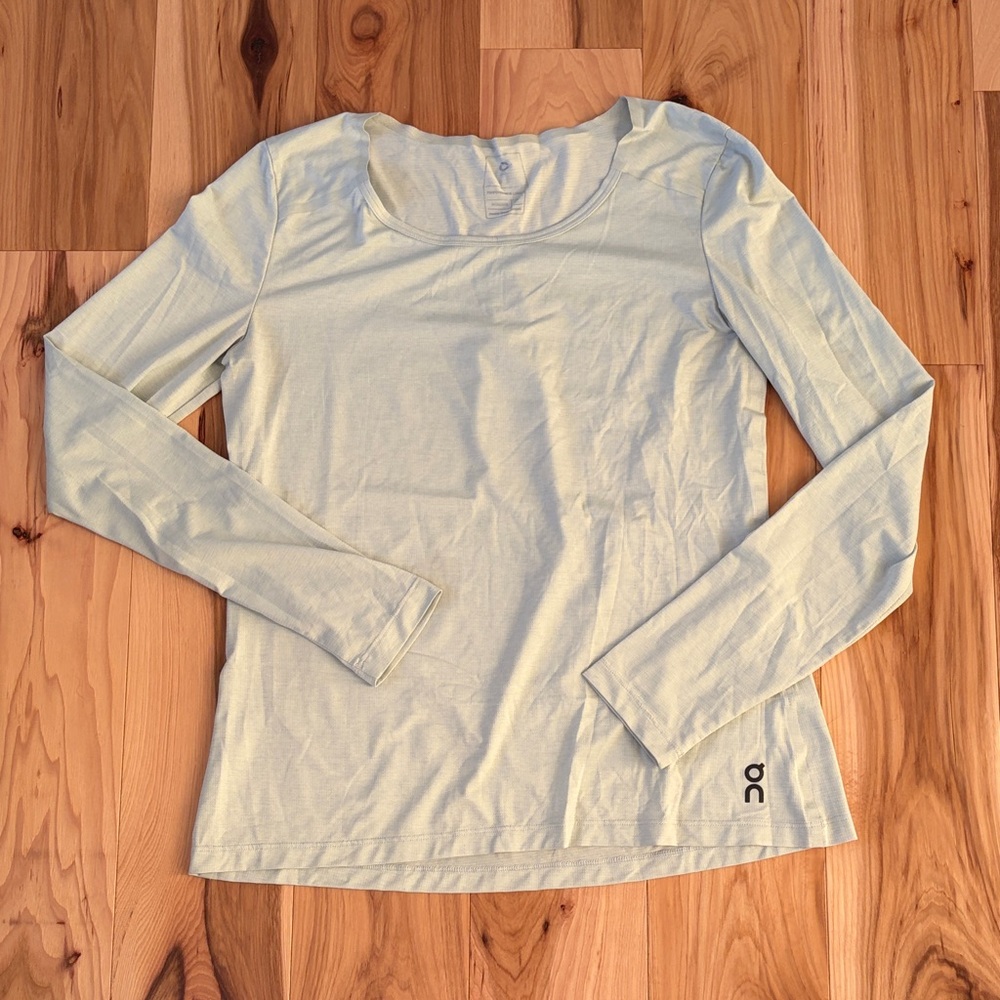 On Performance Long T women’s small